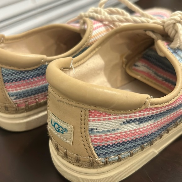 UGG Striped Pastel Knit Espadrille Sneakers Bohemian Lace Up Shoe Women size 7.5 - Picture 16 of 16